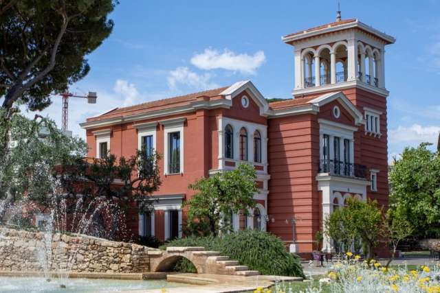 Bari, Villa Romanazzi Carducci: quella sontuosa dimora dell'800 circondata da un parco fiabesco